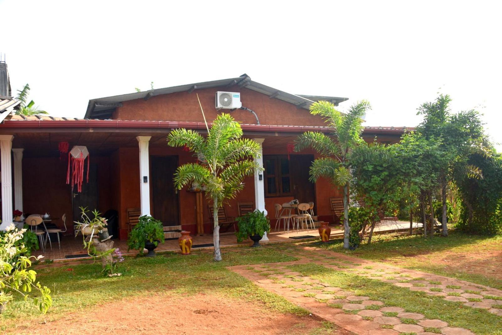 Meegahapokuna Resort Anuradhapura Exterior photo